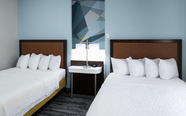 Hampton Inn & Suites Atlanta-Downtown