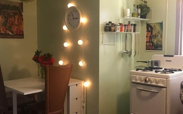 B-Love's Guest House