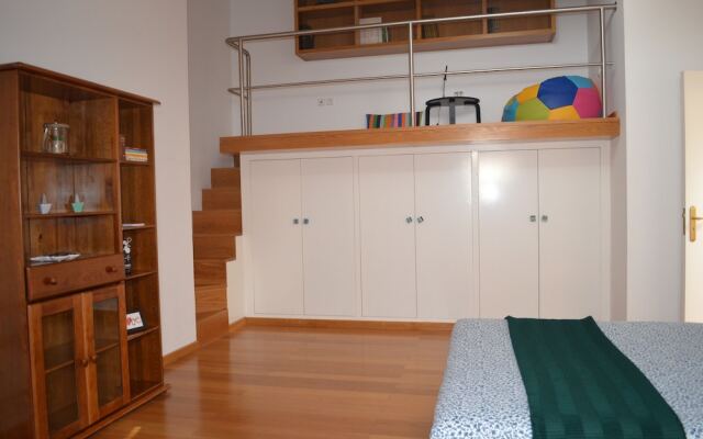 Cozy Studio at Carcavelos Beach