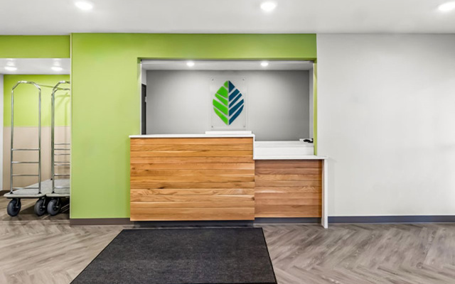 WoodSpring Suites Beaverton - Portland West