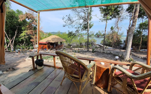 4k Camp Koh Rong