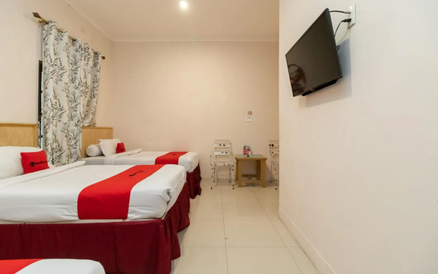 355 Fella Homestay