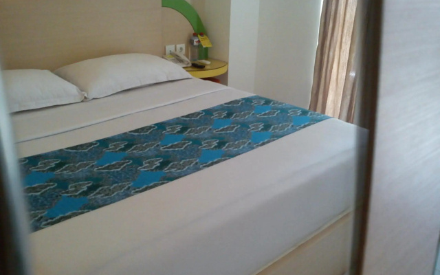 Dewarna Sutoyo Malang