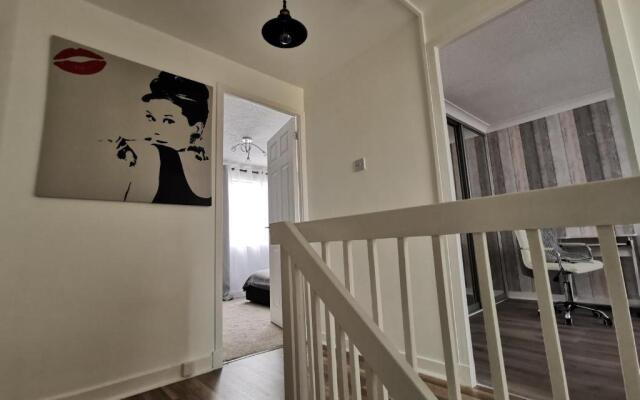 Glasgow Apartment Cozy and ultramodern