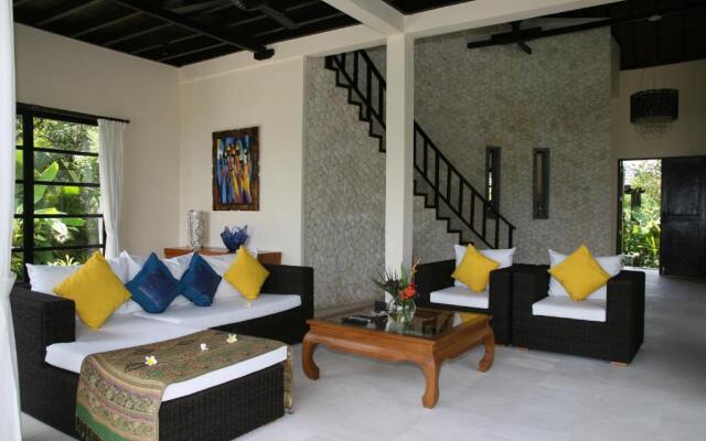 Villa Banjar Beach
