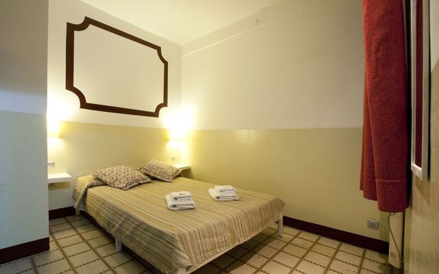 Hostal Medea