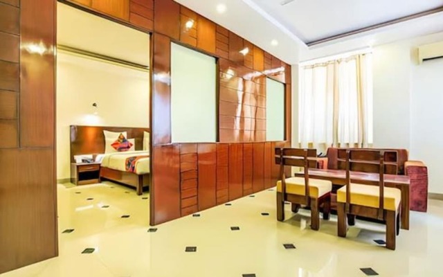 FabHotel Tipsyy Inn Suites