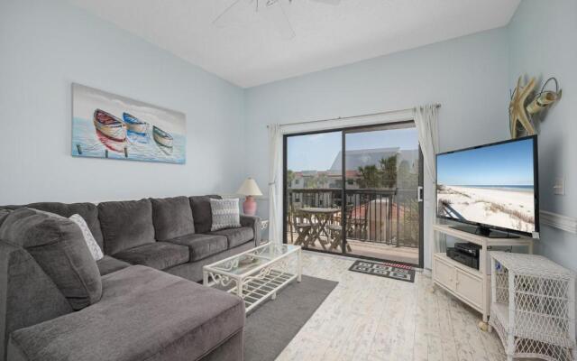 Ocean Village Club Q34