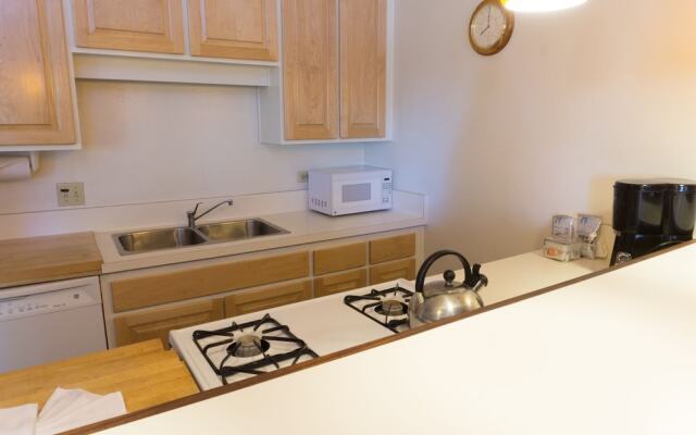 4025 Ski Trails