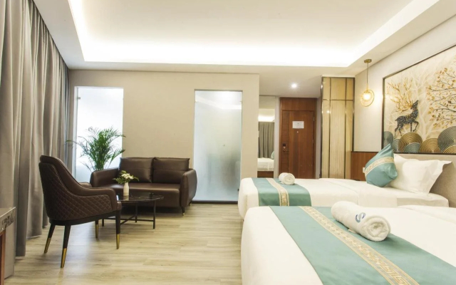 Thapae Twins Hotel
