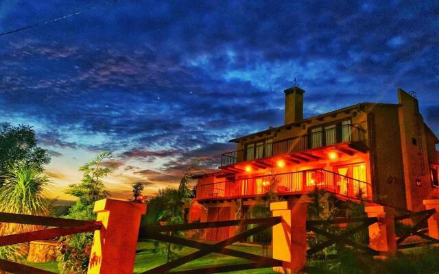 Beautiful Cabain At Tapalpas Downtown