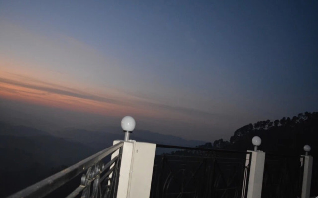 Garhwali Inn