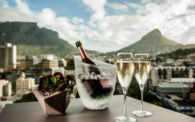 SunSquare Cape Town City Bowl