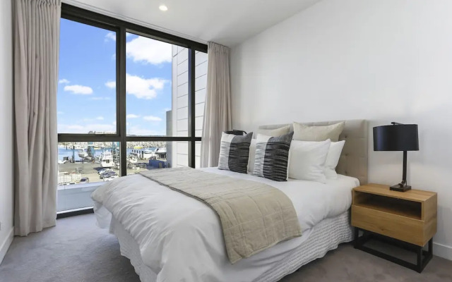 Modern tranquility in the city