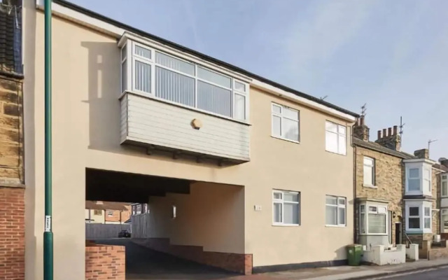 Jackson Court Apartment 3