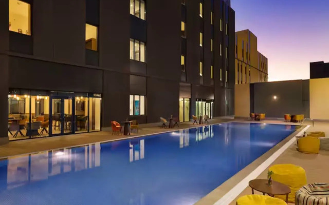 Hampton by Hilton Sharma NEOM Community 1