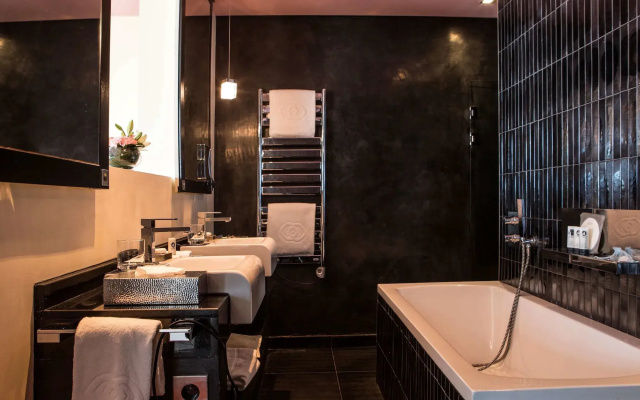 Sofitel Casablanca Tour blanche