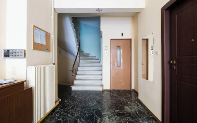 Mystique 2-Bedroom Apartment in Athens