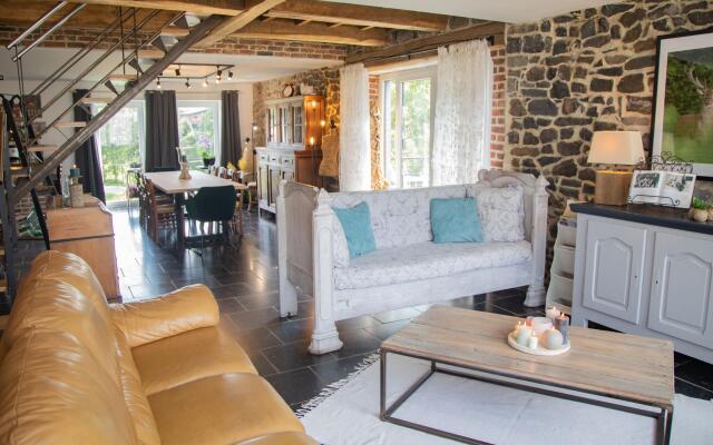Charming Cottage in Gimnee