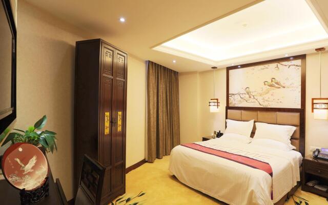 Yangzhou Chenmao Jingjiang Hotel