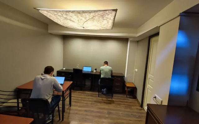 Hostel Simple