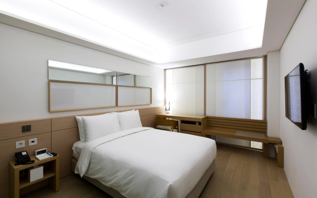 Sotetsu Hotels The Splaisir Seoul Myeong-Dong