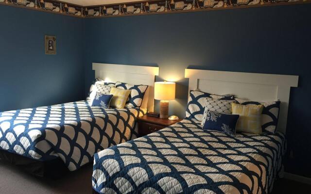 Empire Lakeshore Inn