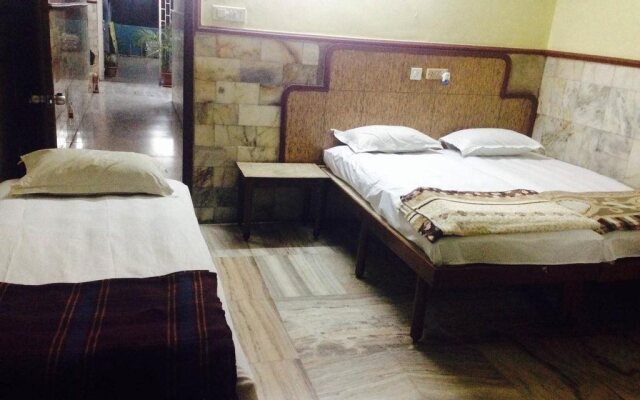 Shree Balaji Guest House