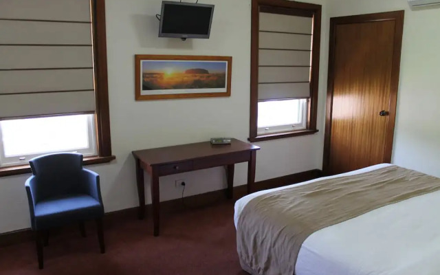 The Dormie House - On The Golf Course