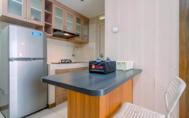 Comfort And Cozy Living 2Br Bogor Valley Apartment