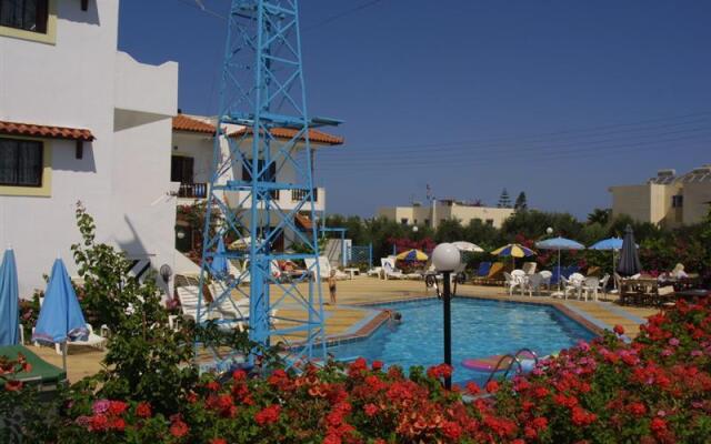 Paul Marie Hotel & Bungalows