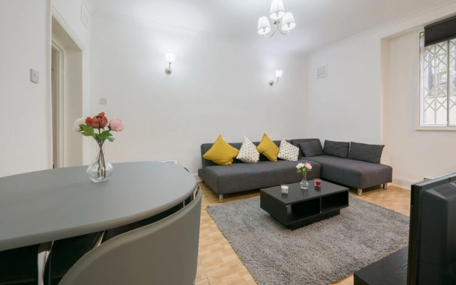 Elegant & Central 1BR near Little Venice