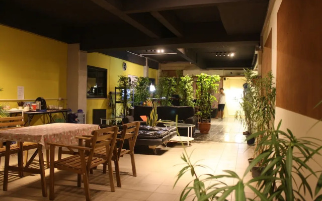 The Mixx Hostel