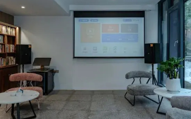 Summer Falls Homestay in Xiazhuang