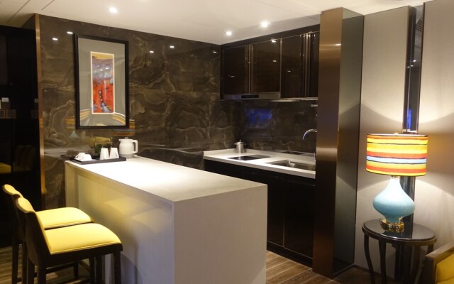Clifford Suites