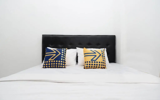 SPOT ON 1942 Asia Residence