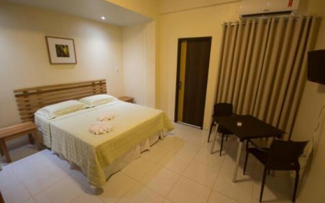 Hotel Equinocios Essential