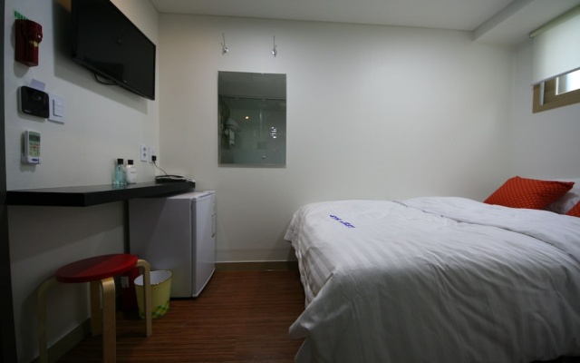 Star Guest House