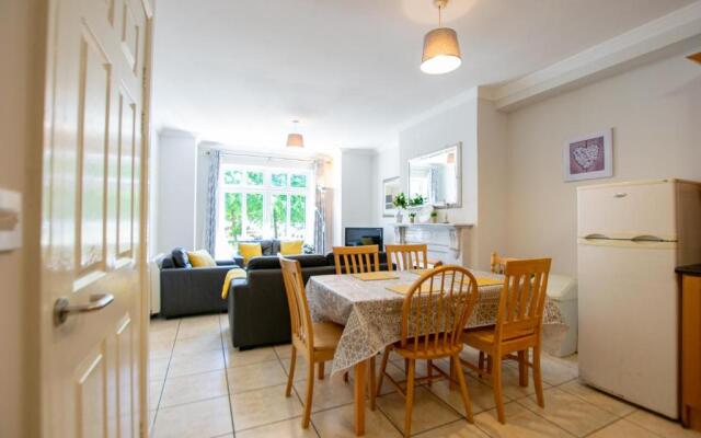 The Townhouse at Gort Na Coiribe By Shortstays