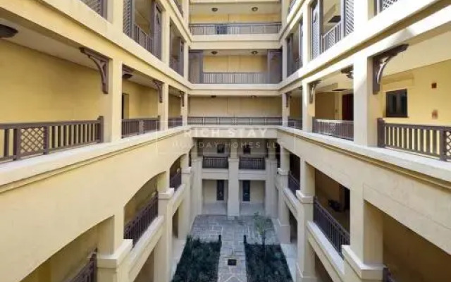 Sensational 1BR apartment in Tajer, Souk Al-Bahar