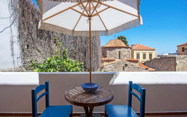 Saint Artemios Hotel and Oriental Suites