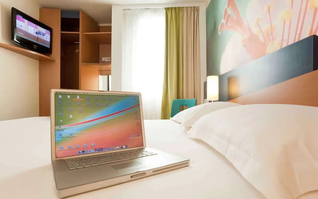 Ibis Orleans La Chapelle Saint Mesmin