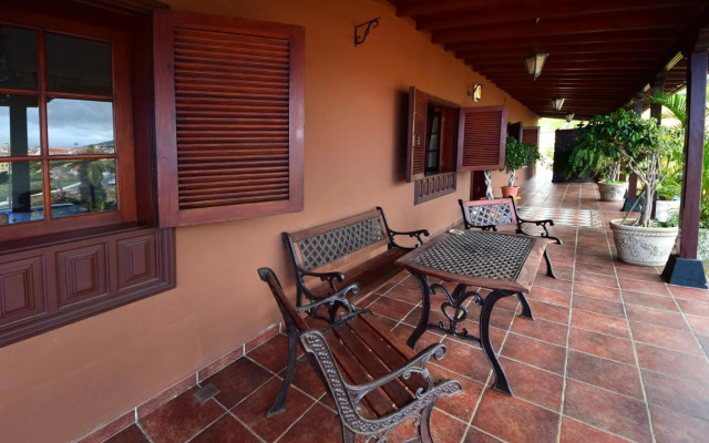 Alina - Vivienda vacacional con piscina privada