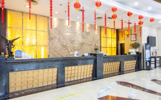 Lishui Zijinghua Rezen Select Hotel