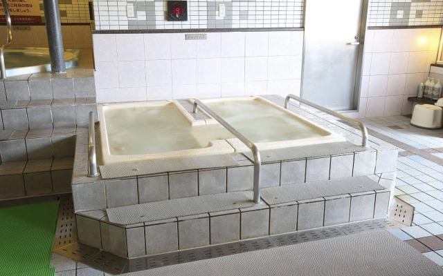 Sauna & Capsule Hotel Rumor Plaza (Male Only) - Sky Open-air bath