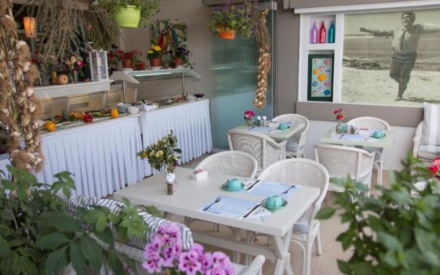 Palm Beach Hotel Apartments