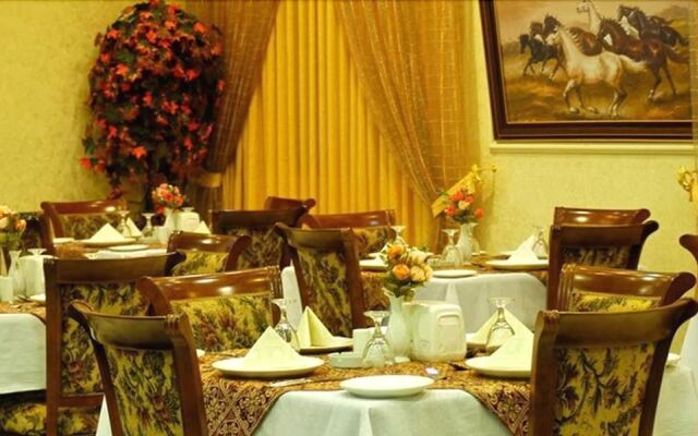 Al-Nayrouz Palace Hotel