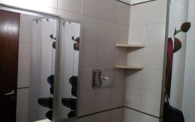 Güemes Rojo
