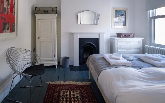 3 Bedroom Victorian House in Brighton