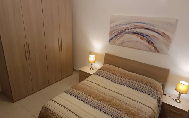 University Heights 2-bedroom Cosy Apartment
